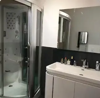 Magnifique Sur Les Collines De Nice, 6 Pieces, Clim, Barbecue, Sauna Et Hammam Nice