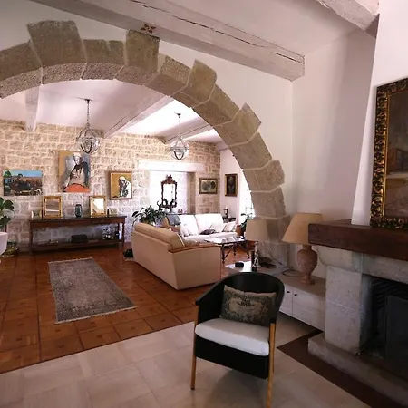 Magnifique Sur Les Collines De Nice, 6 Pieces, Clim, Barbecue, Sauna Et Hammam