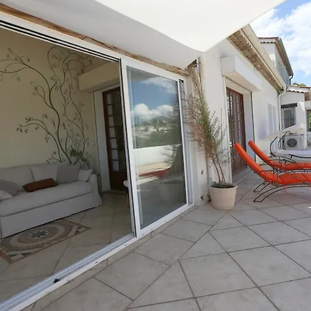Magnifique Sur Les Collines De Nice, 6 Pieces, Clim, Barbecue, Sauna Et Hammam Villa Nice