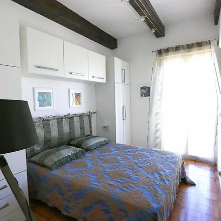 Magnifique Sur Les Collines De Nice, 6 Pieces, Clim, Barbecue, Sauna Et Hammam *