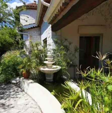 Magnifique Sur Les Collines De Nice, 6 Pieces, Clim, Barbecue, Sauna Et Hammam *