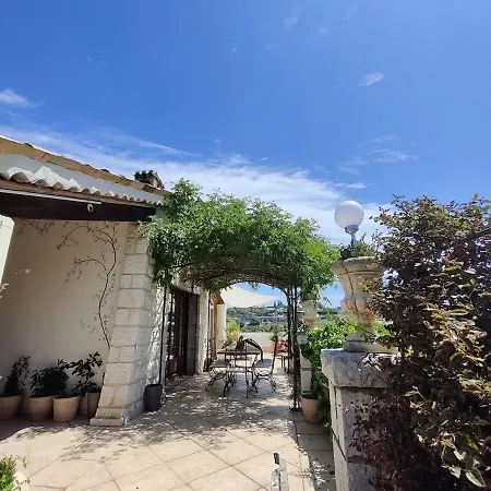 Villa Magnifique Sur Les Collines De Nice, 6 Pièces, Clim, Barbecue, Sauna Et Hammam